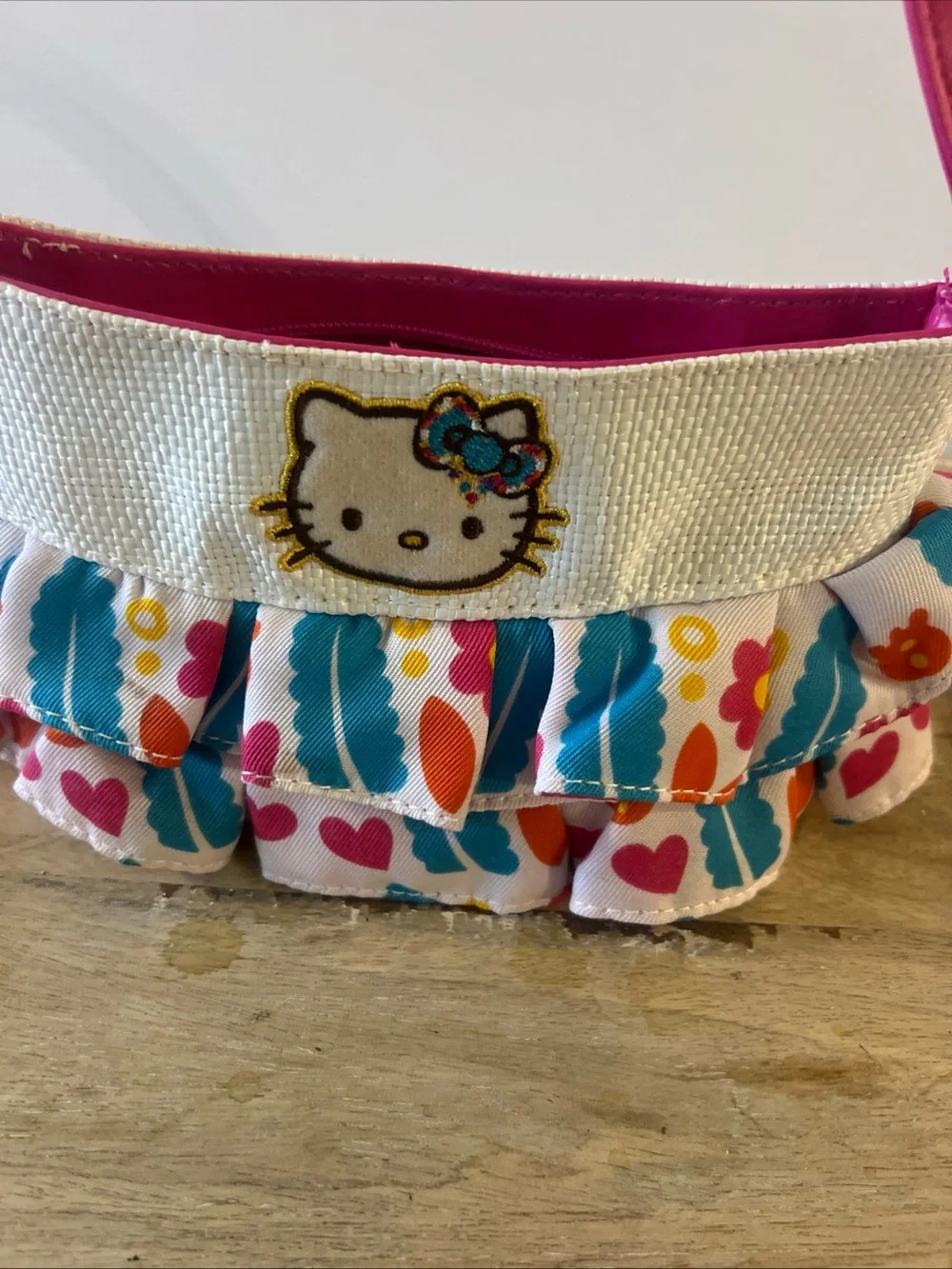Hello Kitty Vintage 2006 Pink and White Mini Skirt Ruffle Kids Purse